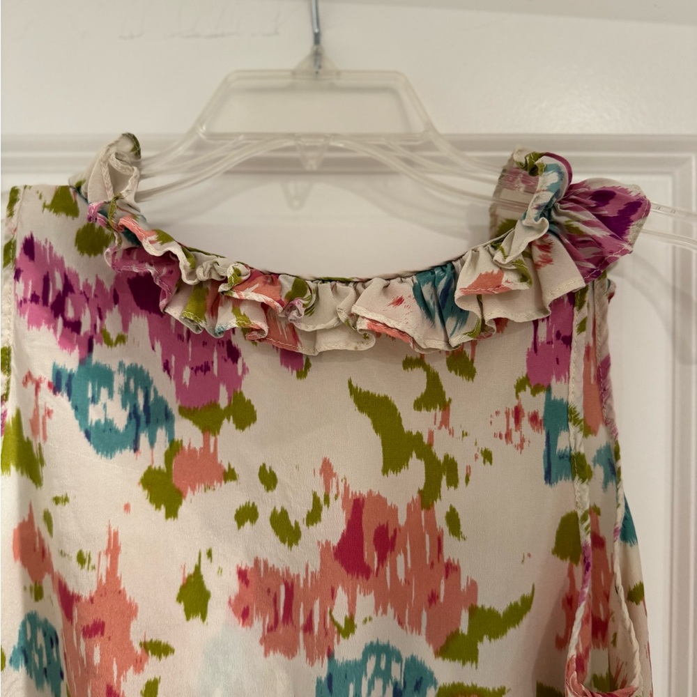 Trinity Colorful Floral Sleeveless Blouse - Picture 8 of 8